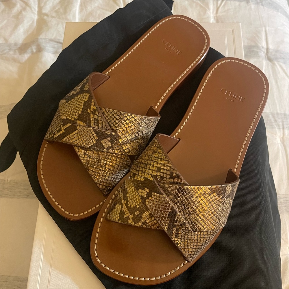 Celine Sandals size 37 in snake print design